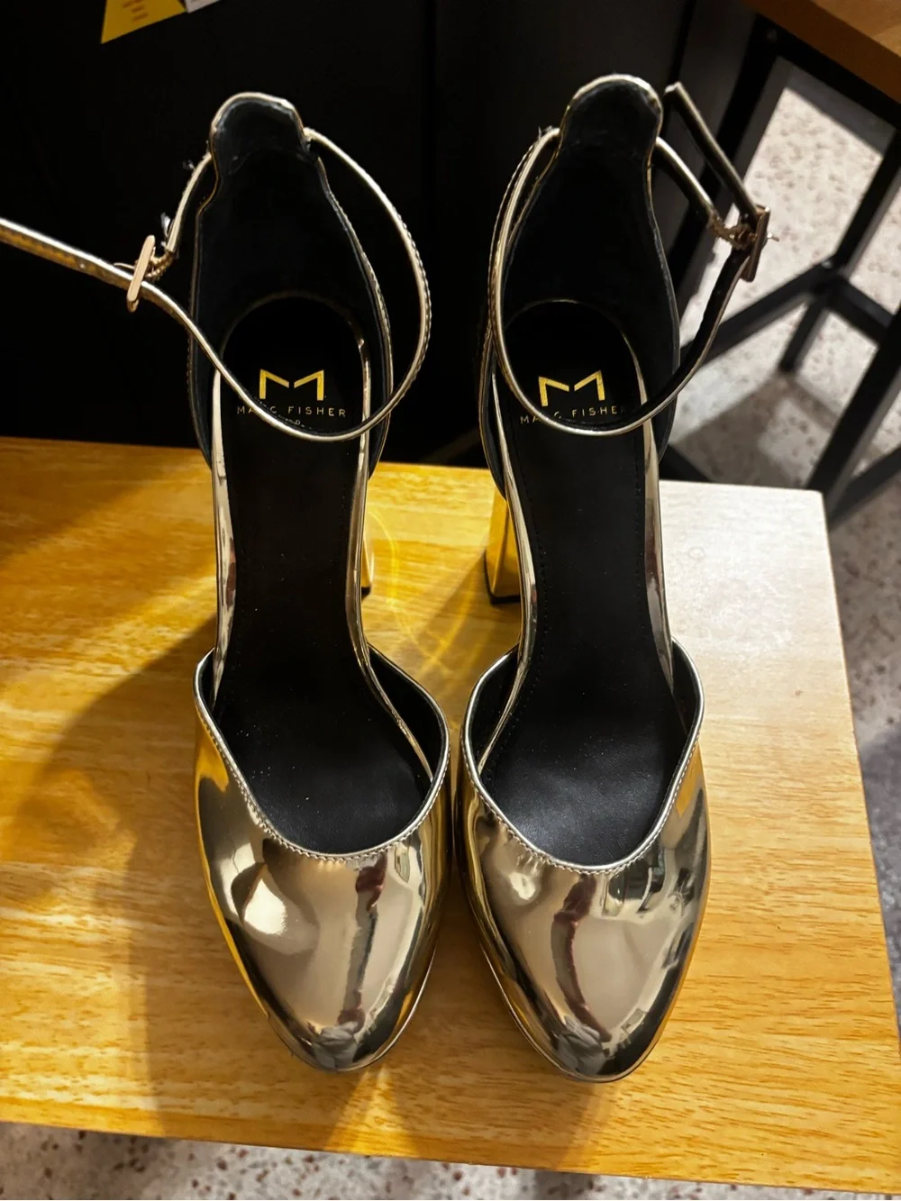 Marc Fischer ltf lucah platform gold heel 7.5